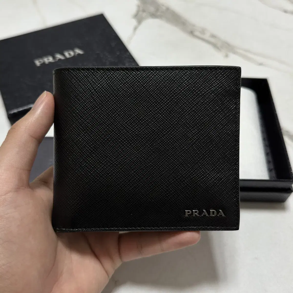【レア美品】PRADA レザー ストラップ付き パンプス 正規品 中古】 プラダ PRADA ショルダーバッグ ミニボストン レザー